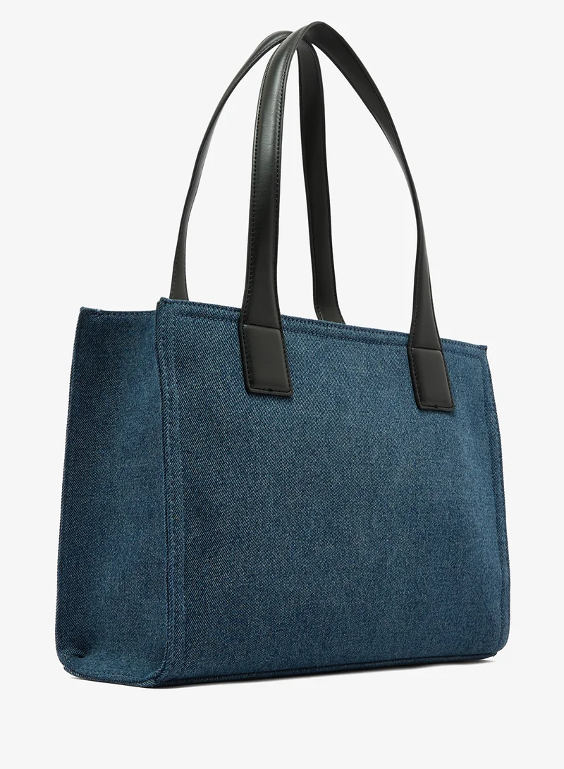 لوف موسكينو حقيبة تسوق من قماش الدنيم بتوقيع الحب